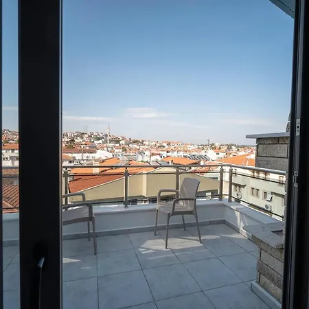 Gül Apart Otel *